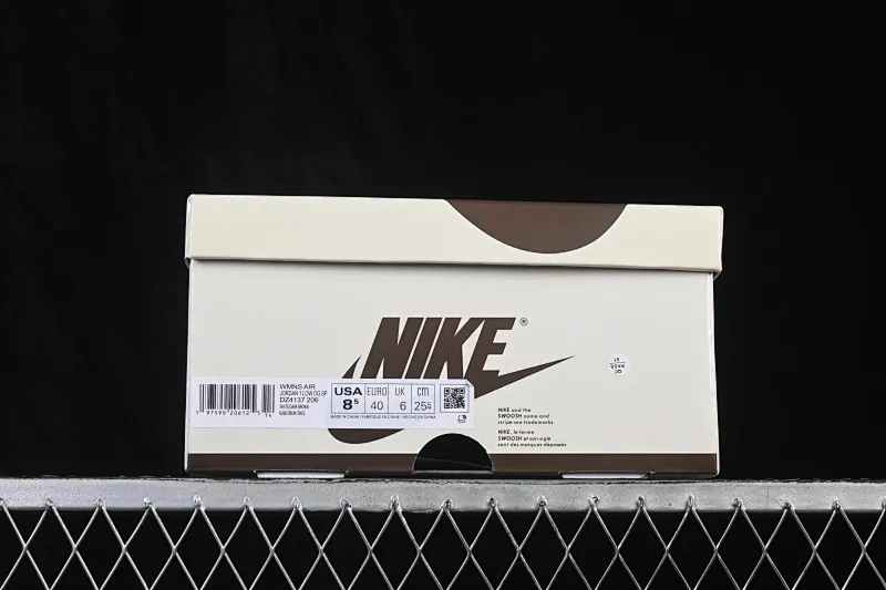 All categories Air Jordan Jordan series basketball shoes Air Jordan 1 Low ZG version Travis Scott x Air Jordan 1 Low OG AJ1 Joe 1 undercut low top full head layer DZ4137-206